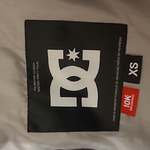 DC snowboard jacket Women's XS - Picture 5 of 7